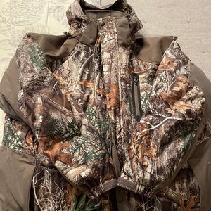 COPY - “Pursuit Gear” 3 in 1 insulated hunting coat.  Size XL.